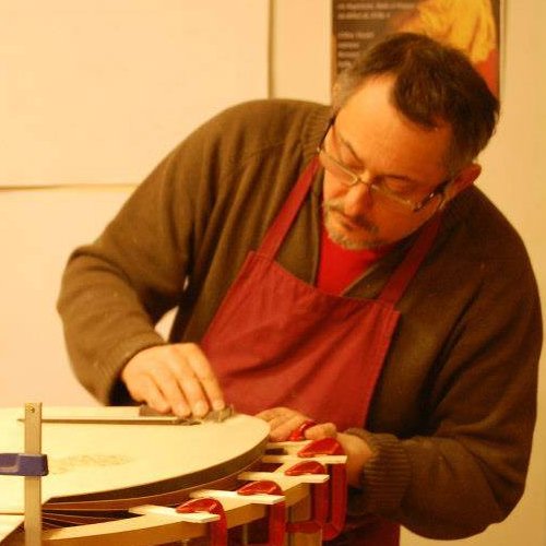 Renzo Salvador luthier